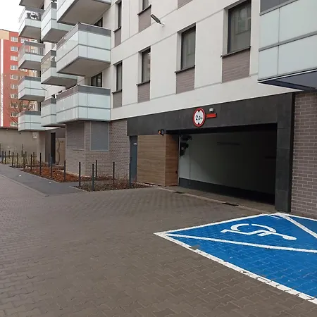 38 Ciepla Centrun Z Parkingiem Podziemnym Apartamenty Luna Bialystok Exterior photo